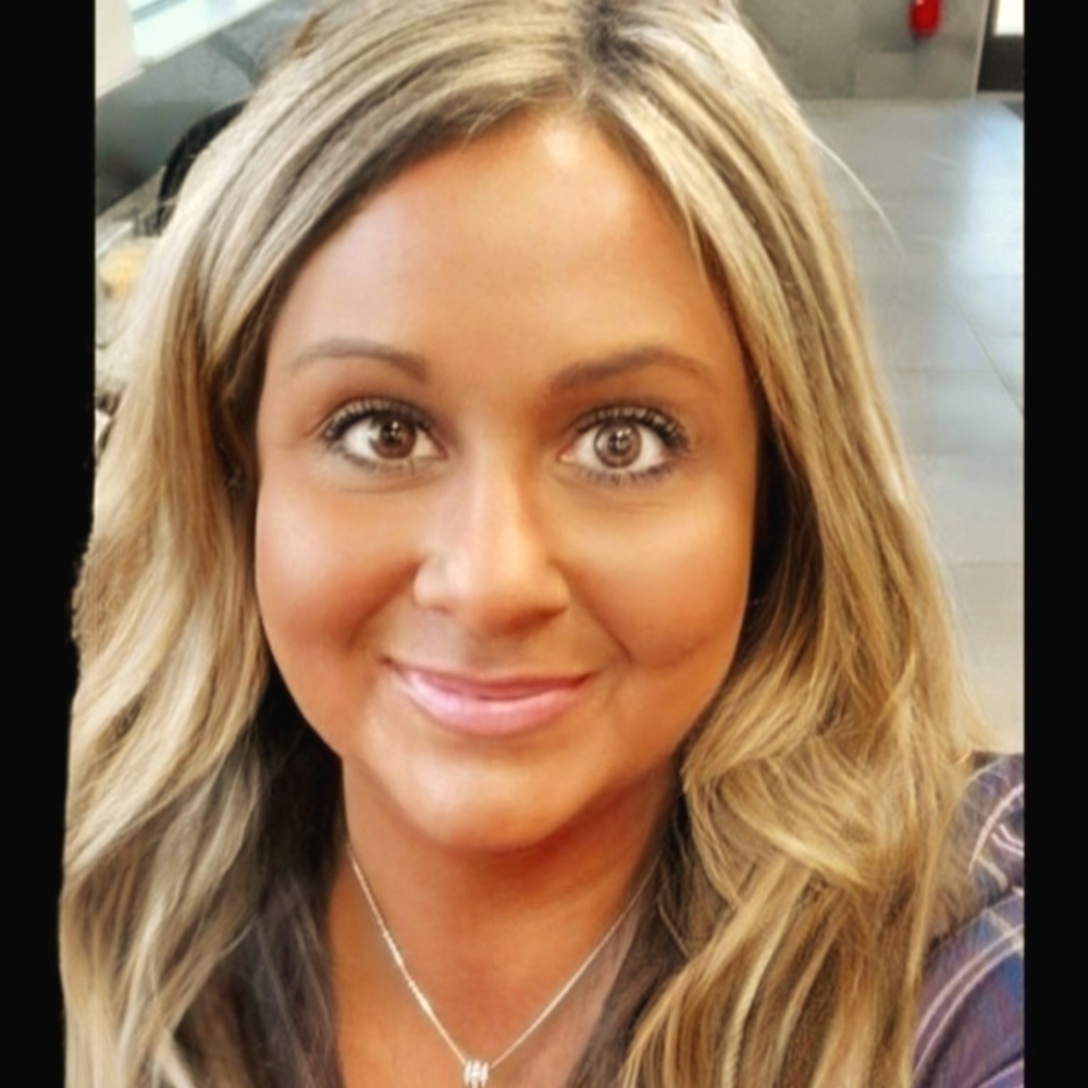 Meet your Posher, Tina